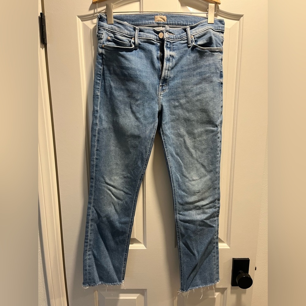 MOTHER Mid Rise Dazzler Ankle Fray Jeans in Blue